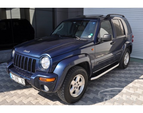 Подножки "Newstar Grey" для Cherokee (2001-2007).
